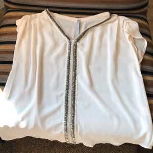 Avec medium embellished tip